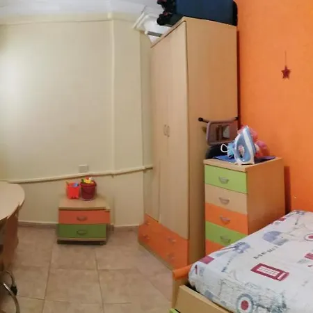 Habitacion Privada Drago En Piso * Vecindario (Gran Canaria)